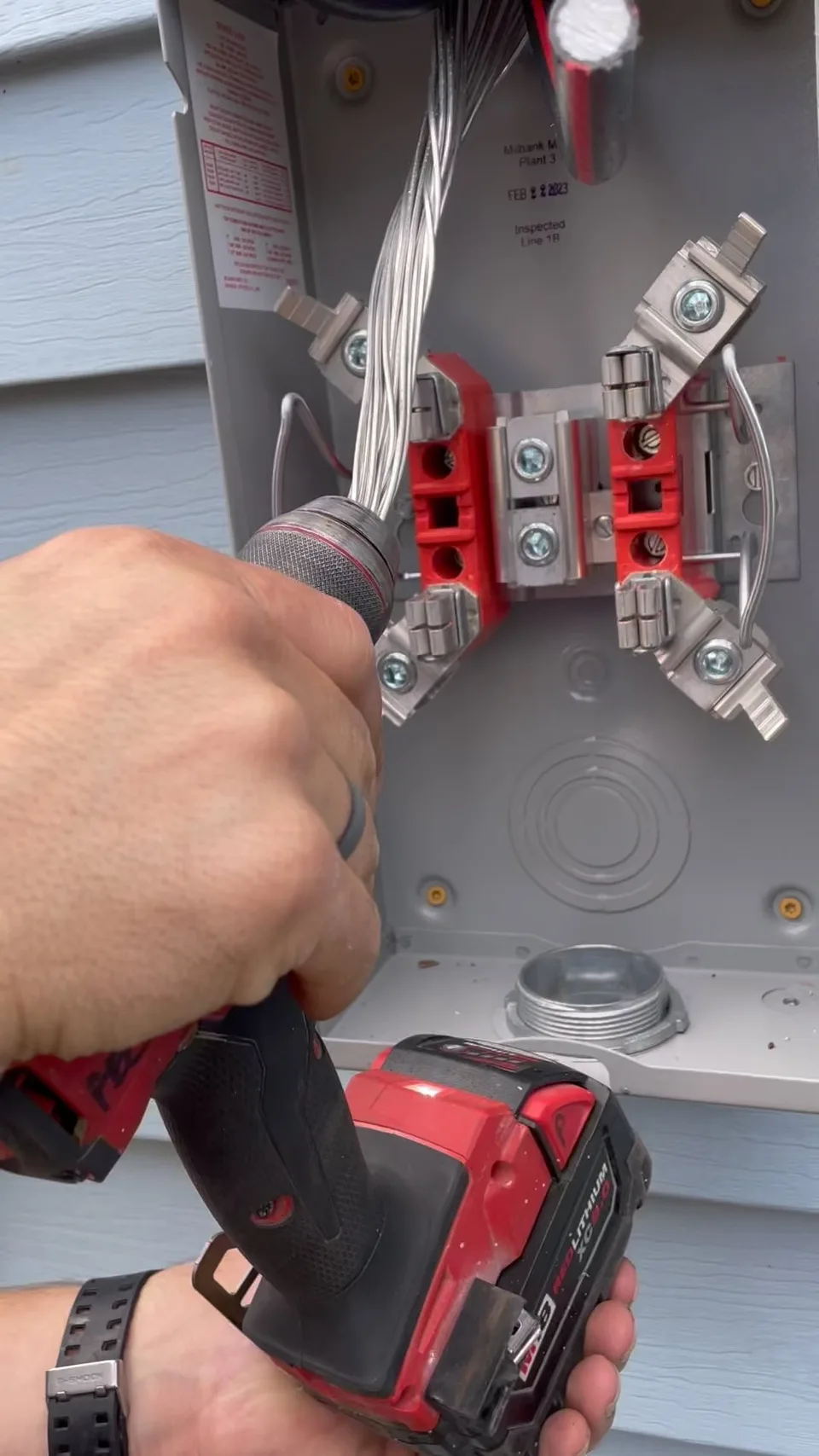 This will make your new panel install much easier….don’t try this at home leave for the professionals! 🛠️🤓